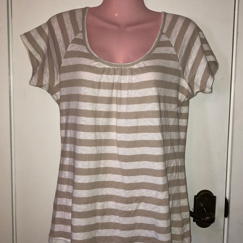Columbia size med. tan/white striped top